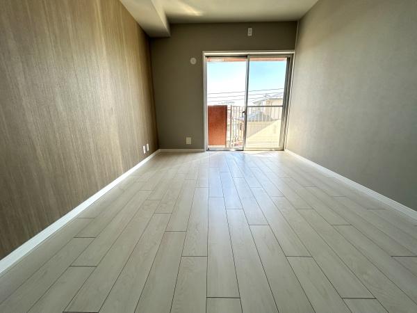 ライオンズマンション金沢八景C棟(洋室)