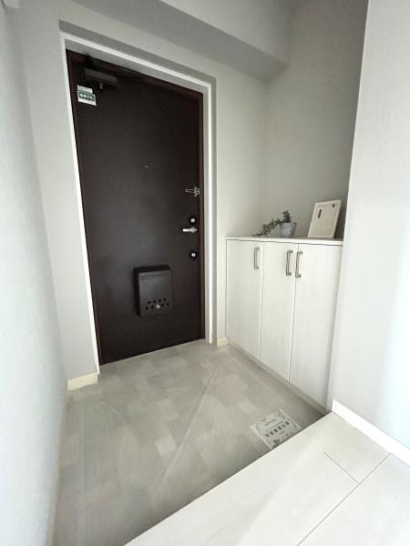 ライオンズマンション金沢八景C棟(玄関)