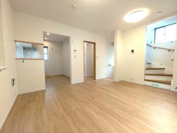 磯子区磯子２丁目　中古一戸建て