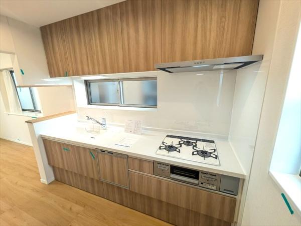 磯子区磯子２丁目　中古一戸建て