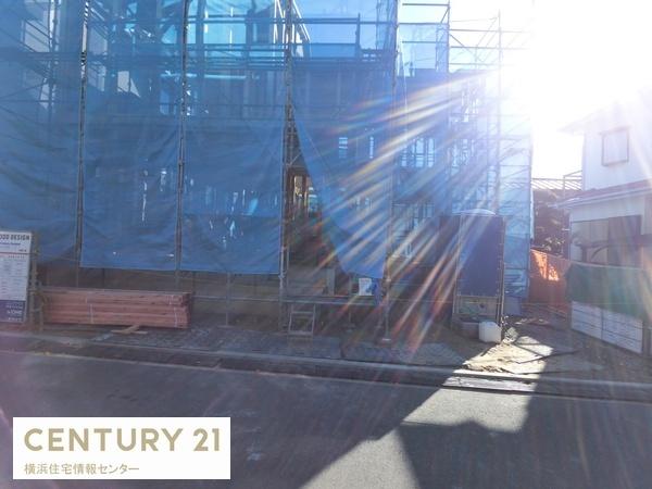 金沢区富岡西４丁目　新築一戸建て全１棟