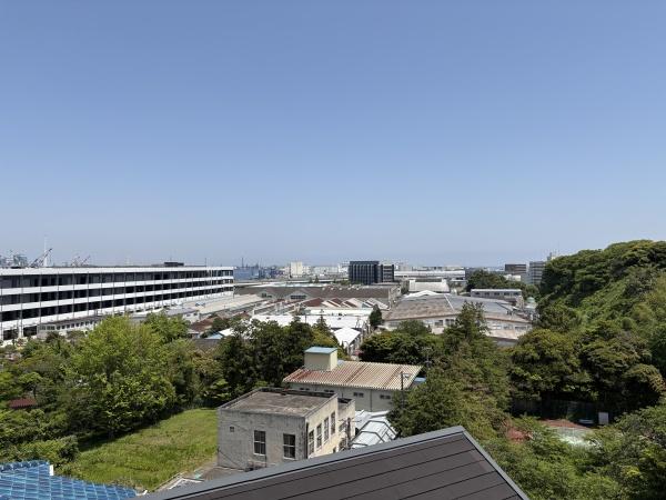 金沢区富岡東１丁目　新築一戸建て全３棟２号棟