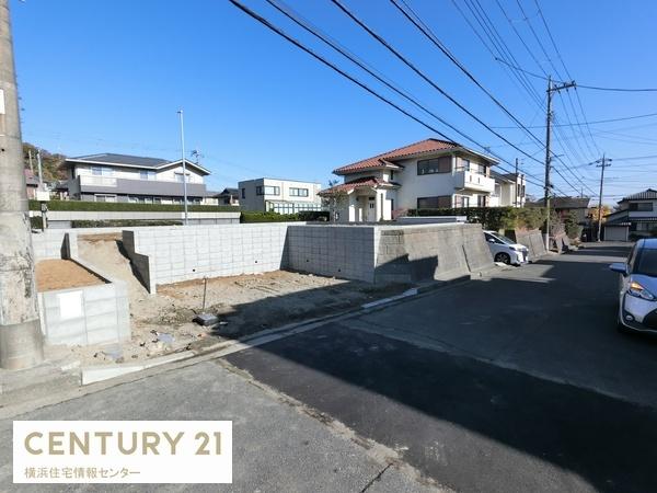金沢区能見台１丁目　新築一戸建て全１棟