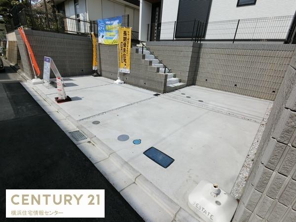 金沢区釜利谷西３丁目　新築一戸建て全１棟