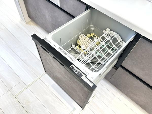 金沢区釜利谷西３丁目　新築一戸建て全１棟