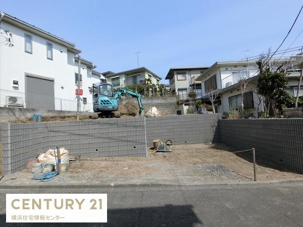 金沢区釜利谷西１丁目　新築一戸建て全１棟