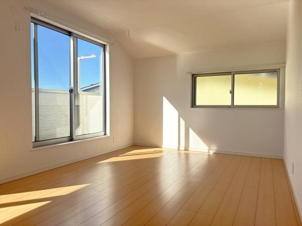 磯子区杉田８丁目　中古一戸建て