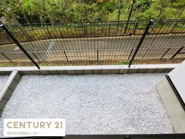 金沢区富岡東１丁目　新築一戸建て全２棟２号棟