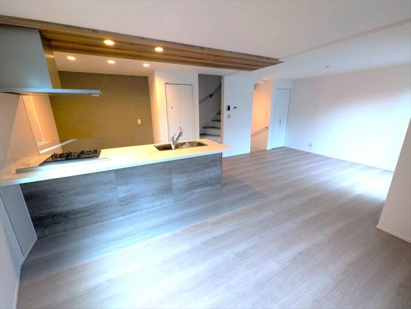 中区本牧間門　新築一戸建て全８棟１号棟