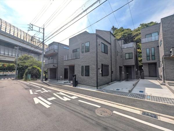 中区本牧間門　新築一戸建て全８棟２号棟