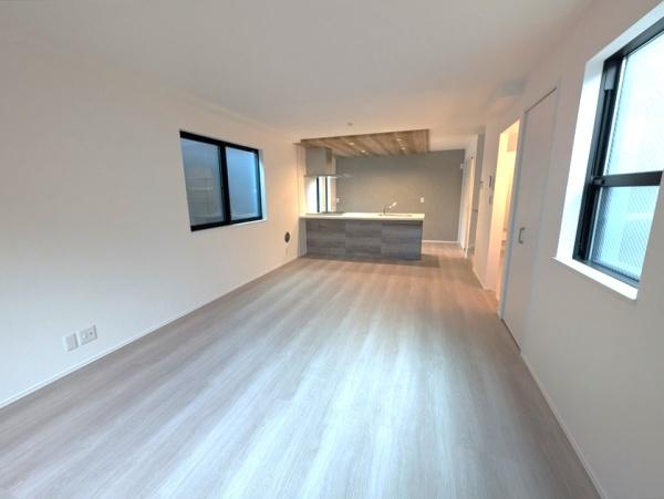 中区本牧間門　新築一戸建て全８棟６号棟