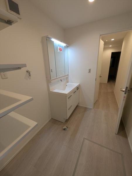 中区本牧間門　新築一戸建て全８棟８号棟