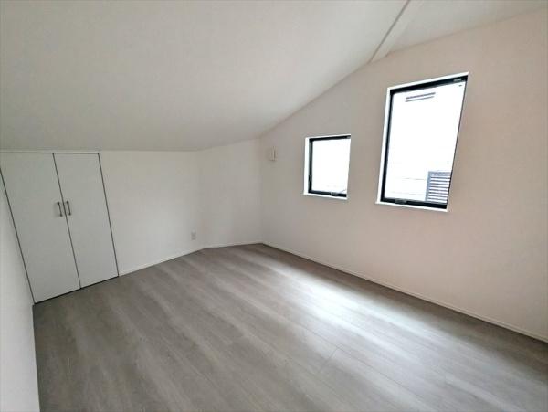 中区本牧間門　新築一戸建て全８棟８号棟