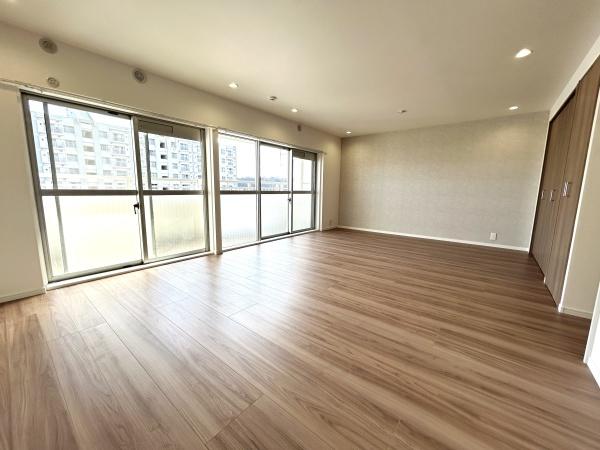さざなみ団地１１号棟