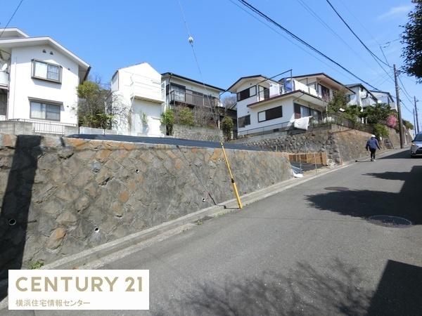 金沢区富岡西４丁目　売地