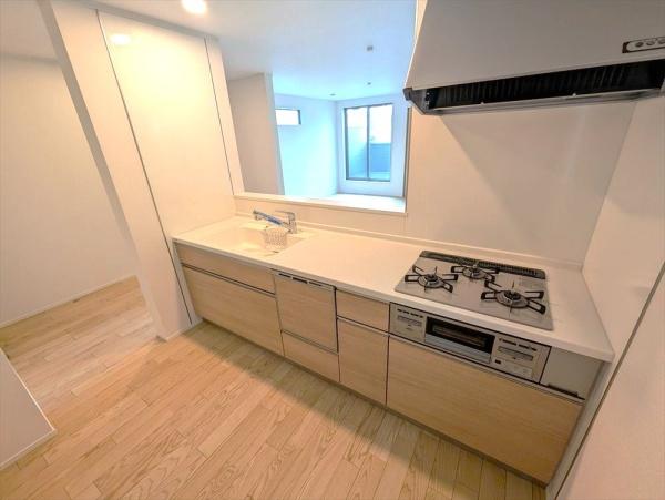 磯子区滝頭１丁目　新築一戸建て全1棟