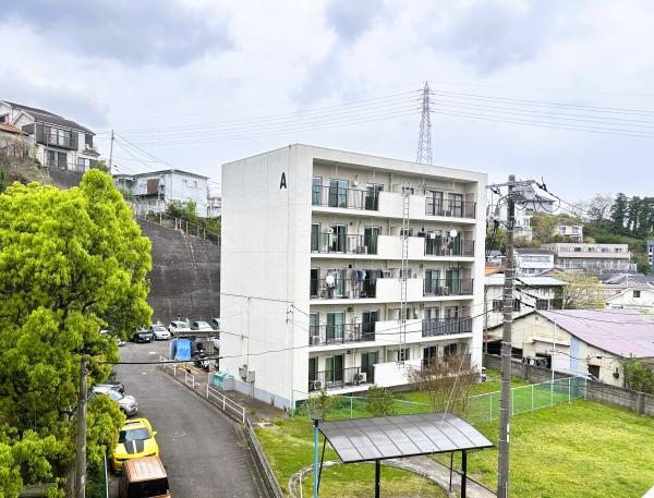 六浦荘団地Ａ棟