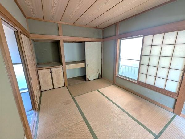 横浜市金沢区六浦東３丁目の中古一戸建て