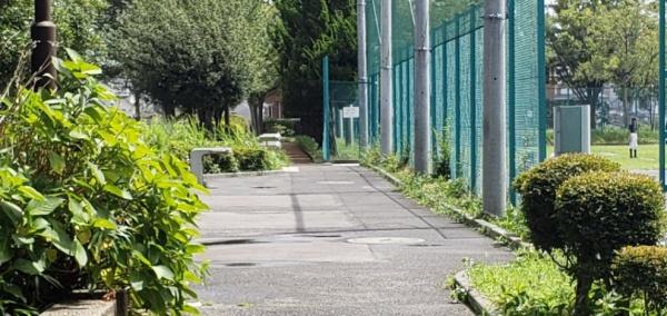 横浜市港南区下永谷２丁目の中古一戸建て(下永谷八木中央公園)