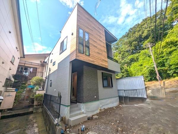 磯子区氷取沢町　新築一戸建て全１棟