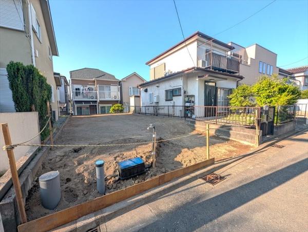 金沢区高舟台１丁目　新築一戸建て全１棟
