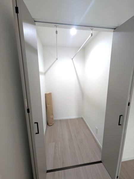 磯子区中浜町　新築一戸建て全１棟