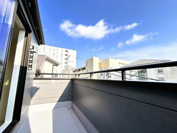 金沢区六浦東１丁目　新築一戸建て全１棟