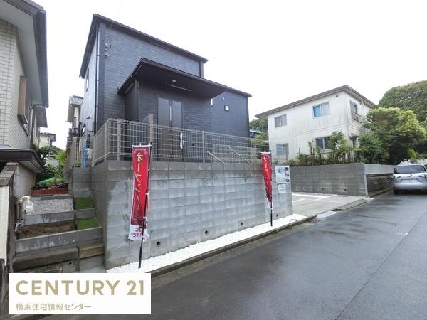 金沢区富岡西５丁目　新築一戸建て全１棟