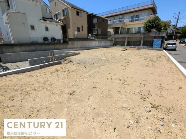 金沢区富岡西１丁目　新築一戸建て全２棟Ａ号棟