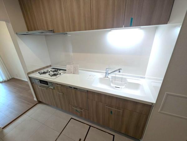 エステシティ湘南六浦４号棟