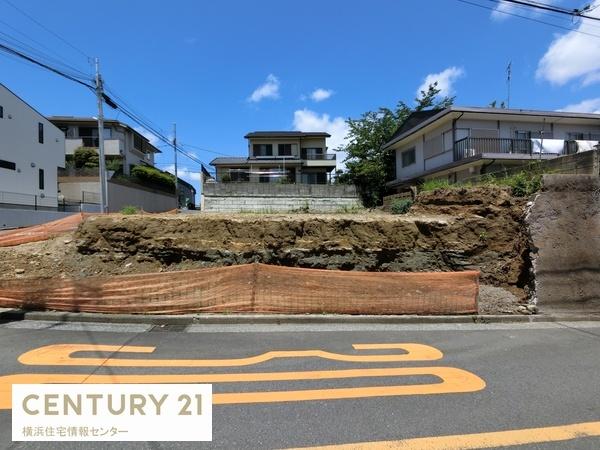 金沢区富岡西１丁目　新築一戸建て全２棟２号棟