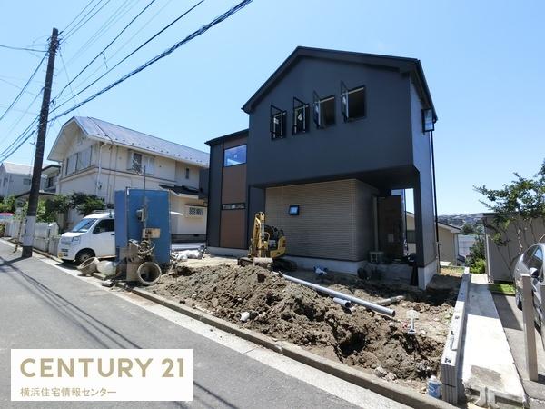 金沢区西柴１丁目　新築一戸建て全１棟