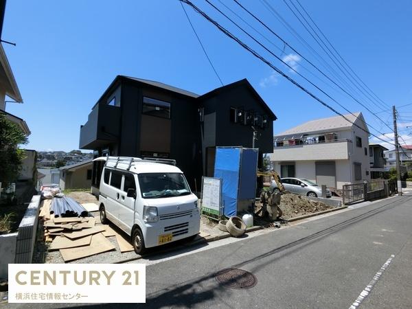 金沢区西柴１丁目　新築一戸建て全１棟