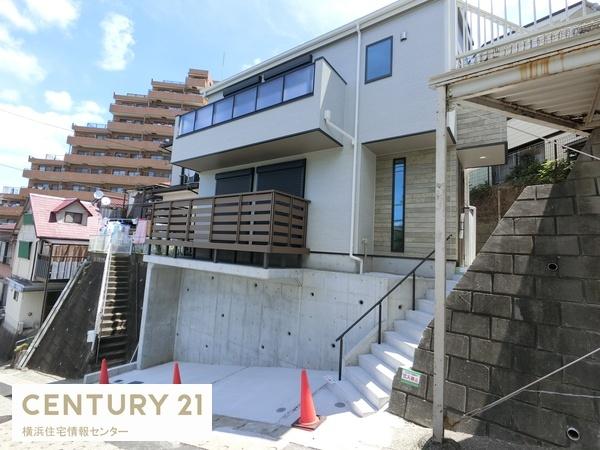 金沢区富岡東６丁目　新築一戸建て全１棟
