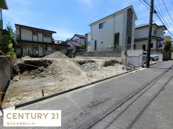 金沢区釜利谷西1丁目 新築一戸建て全1棟