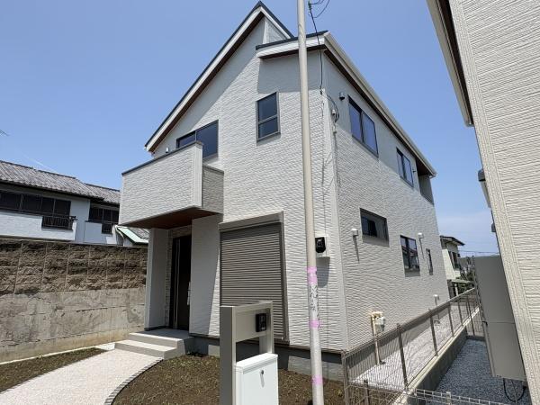 金沢区長浜２丁目　新築一戸建て全３棟３号棟