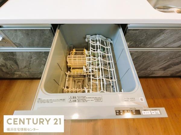 金沢区富岡東１丁目　新築一戸建て全１棟