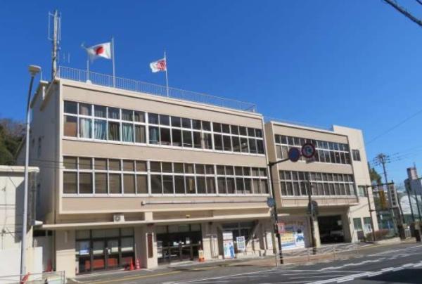 コーポ湘南田浦３号棟(田浦警察署)