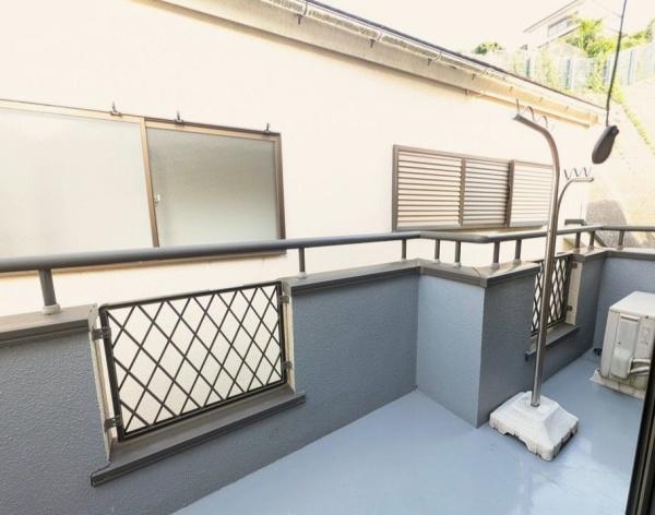 横浜市磯子区森５丁目の中古一戸建て