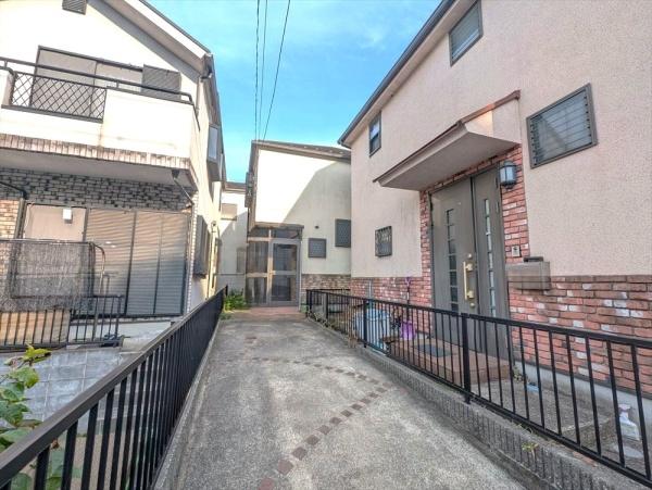横浜市磯子区森５丁目の中古一戸建て