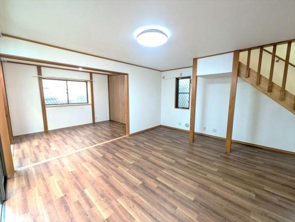 横浜市磯子区森５丁目の中古一戸建て