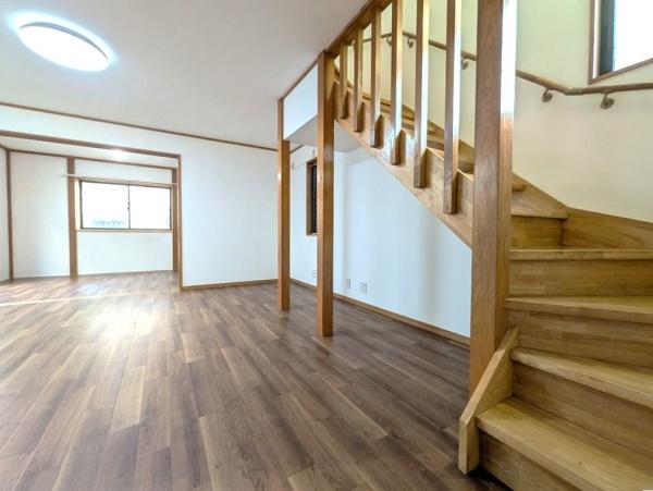 横浜市磯子区森５丁目の中古一戸建て