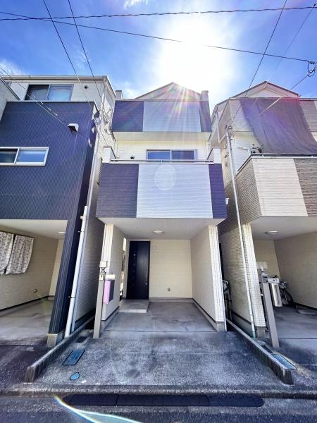 金沢区六浦5丁目 中古一戸建て