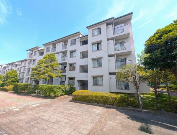 金沢シーサイドタウンなぎさ団地１２号棟