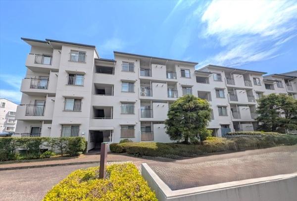 金沢シーサイドタウンなぎさ団地１２号棟