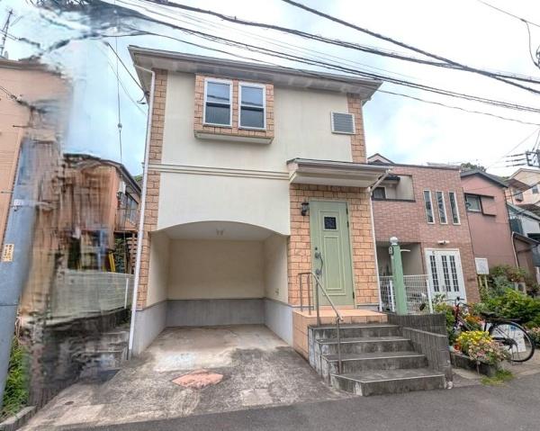 横浜市南区清水ケ丘の中古一戸建て