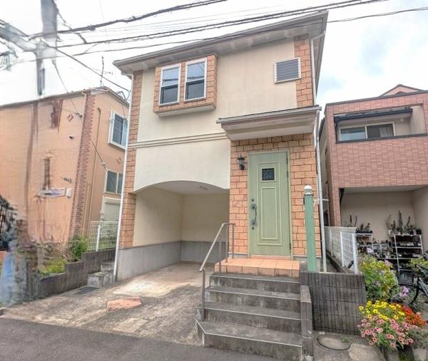 横浜市南区清水ケ丘の中古一戸建て