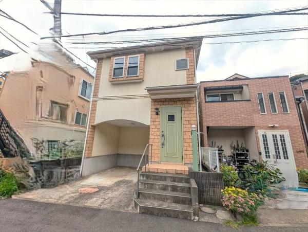 横浜市南区清水ケ丘の中古一戸建て