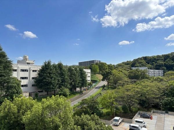 ライオンズマンション磯子山王台