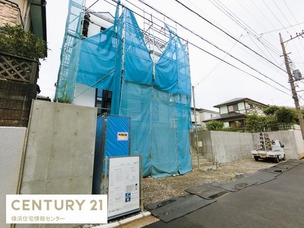 金沢区富岡西７丁目　新築一戸建て全１棟